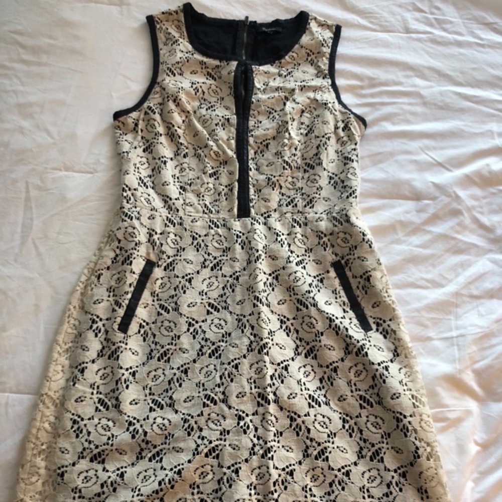 Montreal lace dress